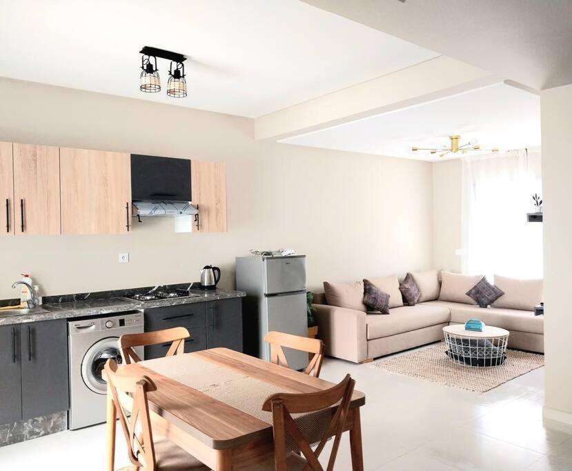 Appartement Cosy Proche Aeroport Deroua 外观 照片